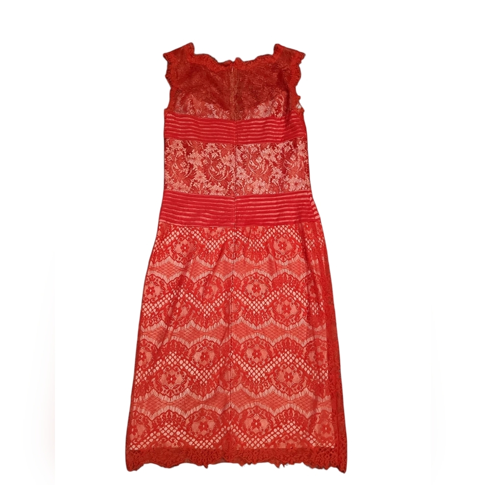 TADASHI SHOJI chantilly lace sheath dress 2 - Picture 8 of 9